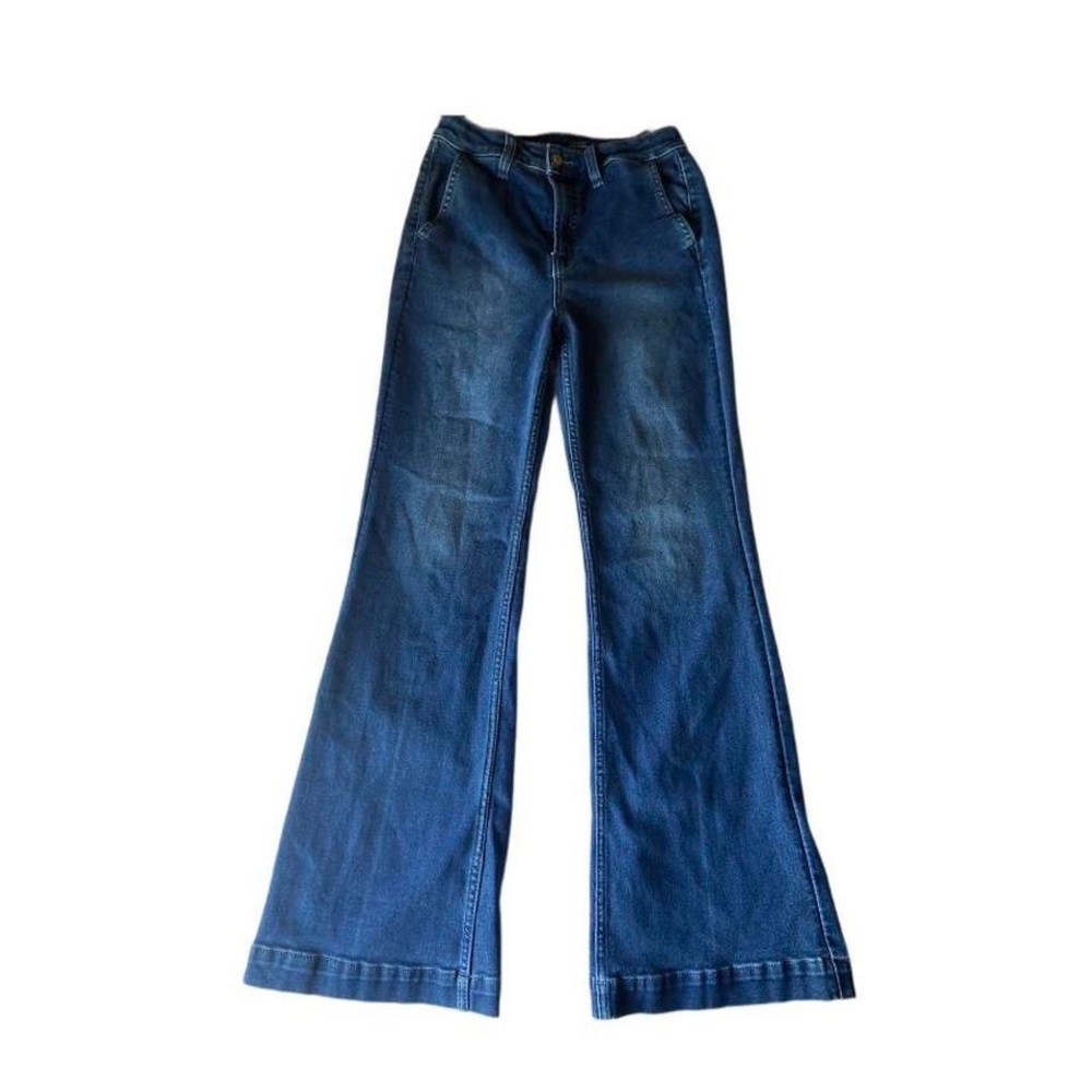 Old Navy Ultra High Rise Flare Trousers